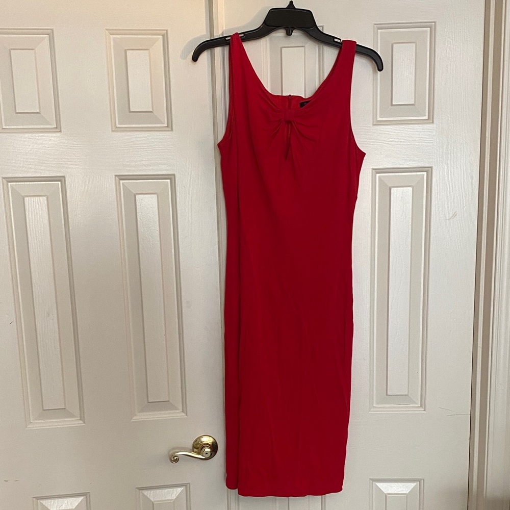David Meister Scarlet Sleeveless Knee-Length  Cocktail Dress